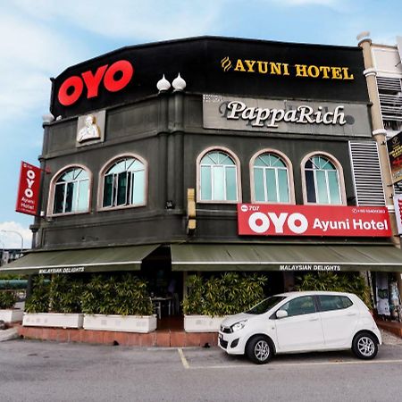 Super Oyo 707 Ayuni Hotel Bangi Exterior photo